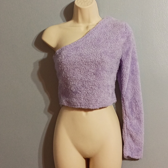 Purple soft one cold shoulder blouse - Picture 9 of 17